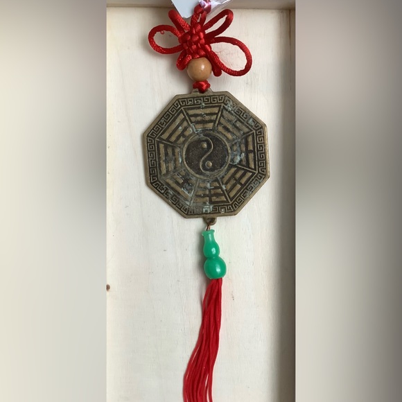 New Vintage FENG SHUI bagua hanging giant coin - Picture 3 of 5